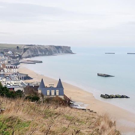 Le Joffre - Studio Sur La Digue En Centre Ville Arromanches-les-Bains Exteriör bild